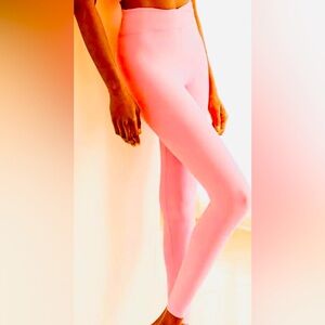 NWT Dippin’ Daisy’s  Lustre Leggings tropical punch pink